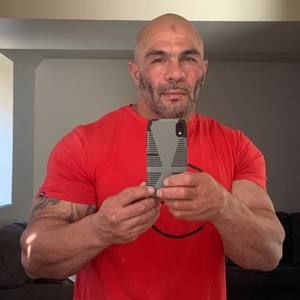 Meet your Posher, Vick